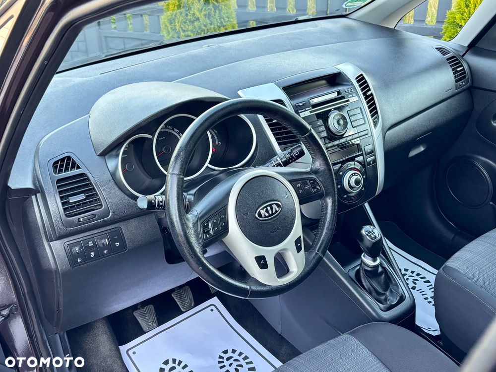 Kia Venga 1.4 CRDi 90 Attract - 19