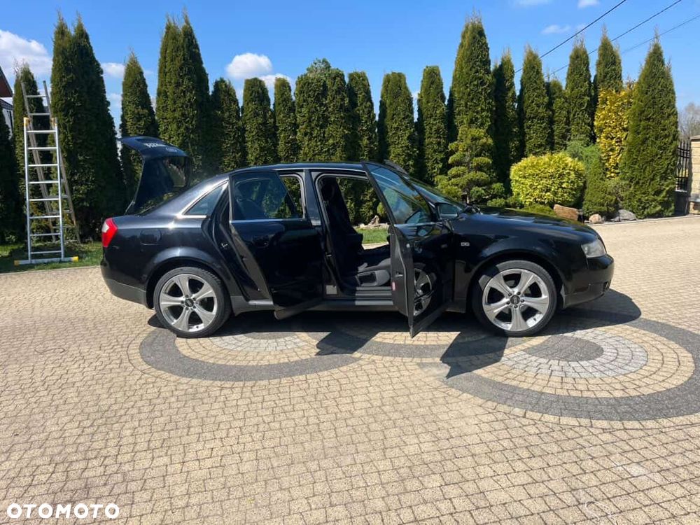 Audi A4 Limousine - 2