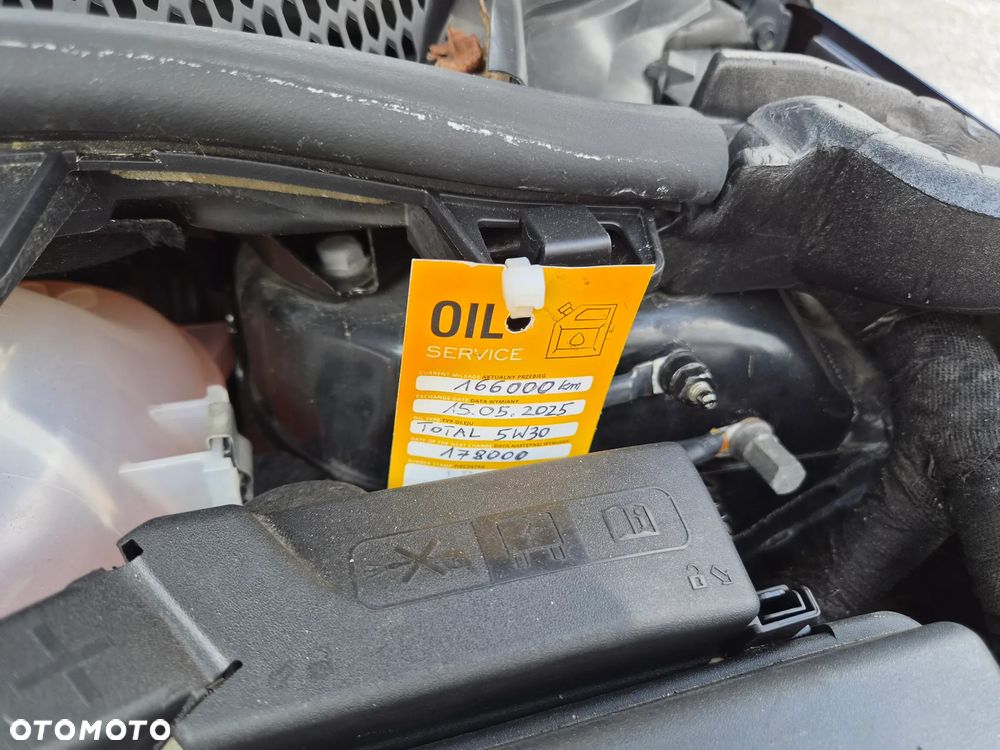 Opel Astra 1.6 CDTI Cosmo - 36