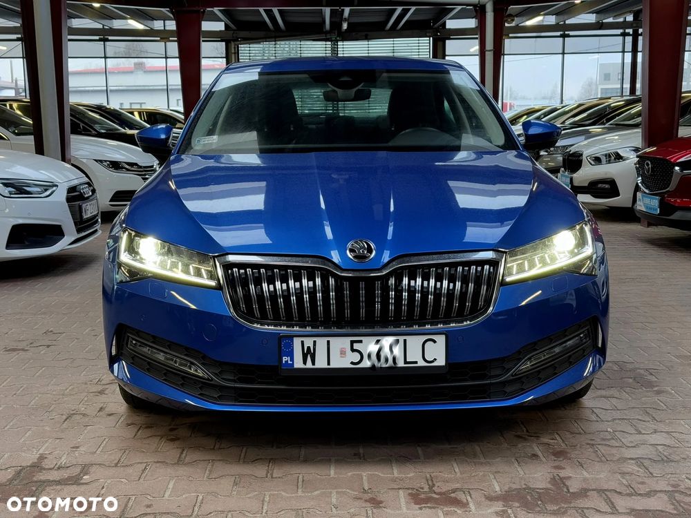 Skoda Superb 2.0 TDI SCR Ambition DSG - 2