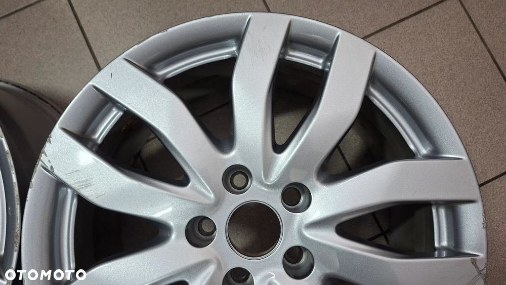 Felgi Aluminiowe 17 Audi A4 B7 5x112 ET 35 CMS C22 - 10