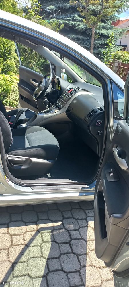 Toyota Auris - 9
