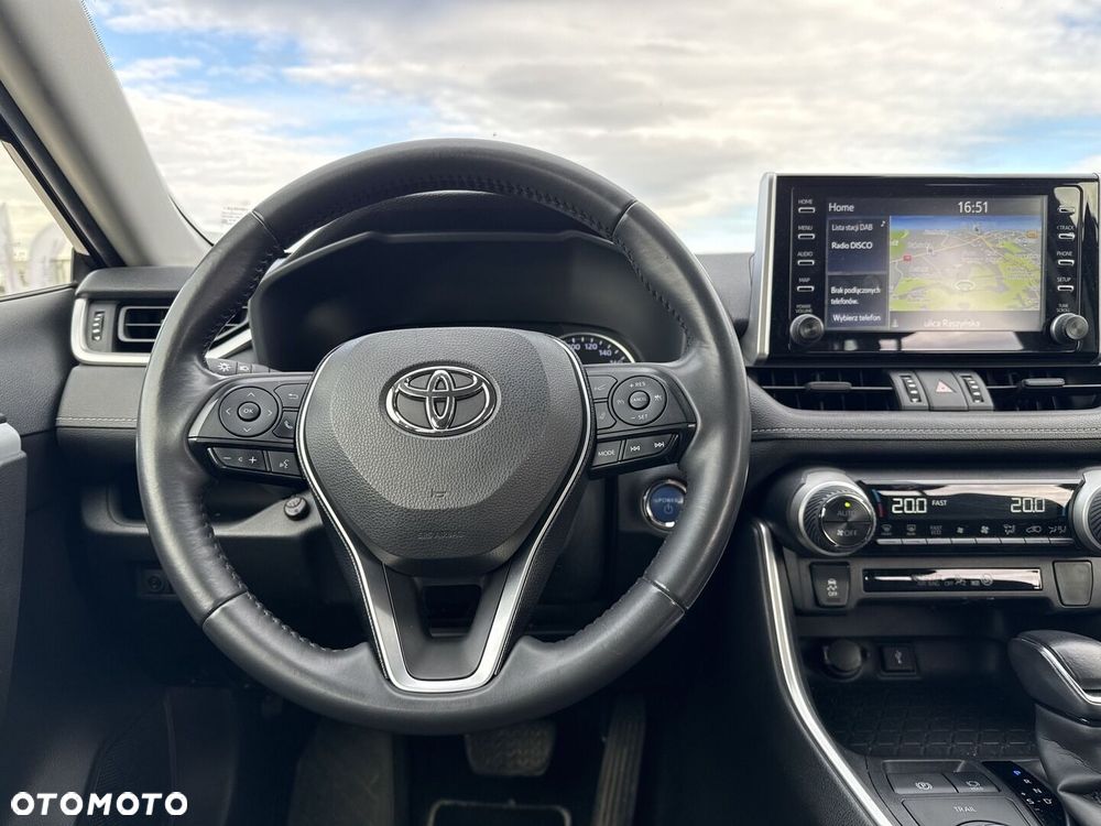 Toyota RAV4 - 13