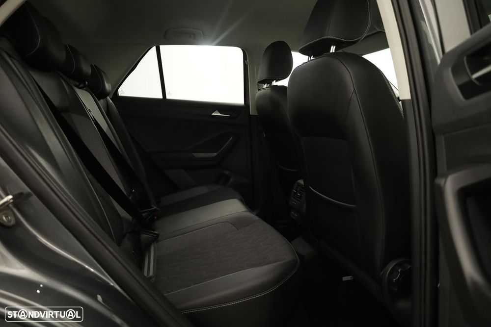 VW T-Roc 1.0 TSI - 21