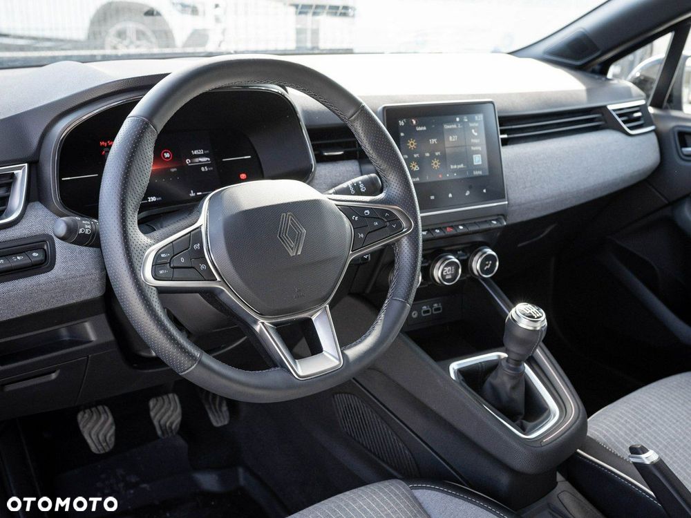 Renault Clio - 7