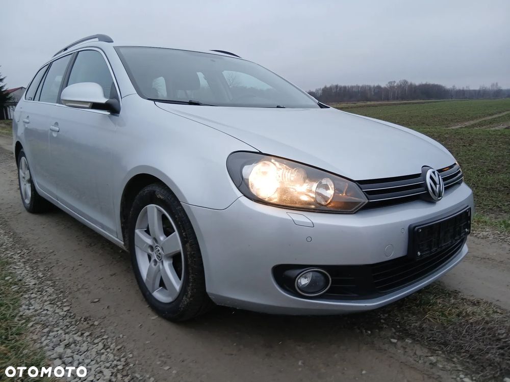 Volkswagen Golf 1.6 TDI BMT Comfortline - 1
