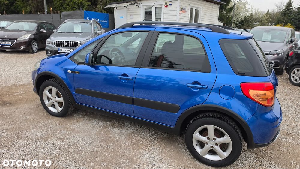 Suzuki SX4 1.6 GS / Premium 4WD - 27