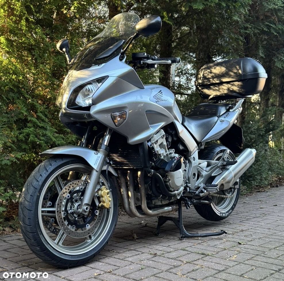 Honda CBF - 8