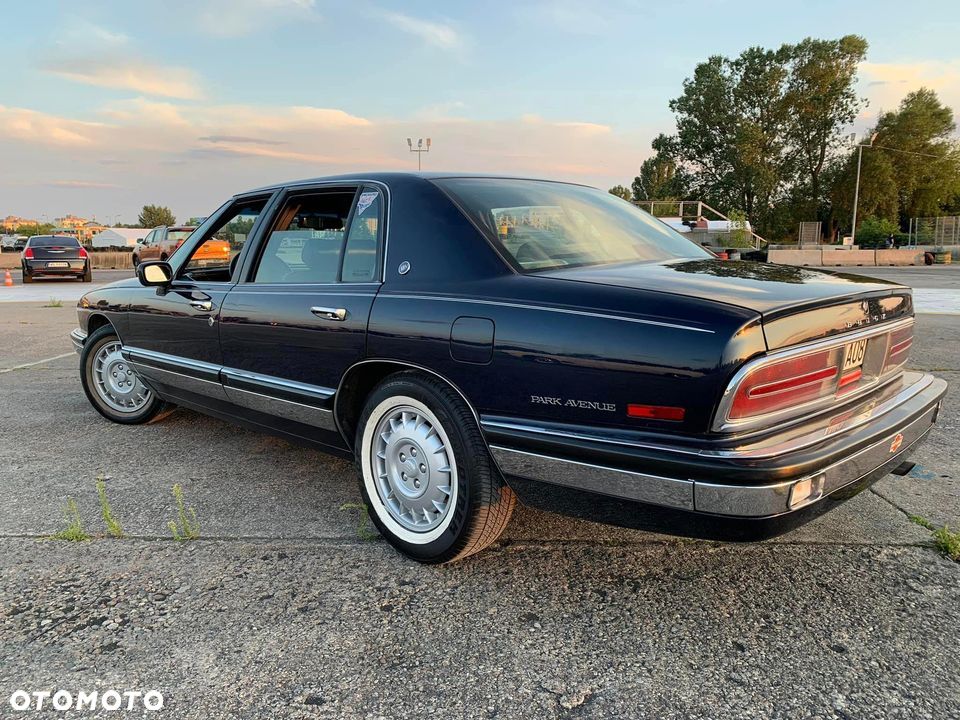 Buick Park Avenue - 6