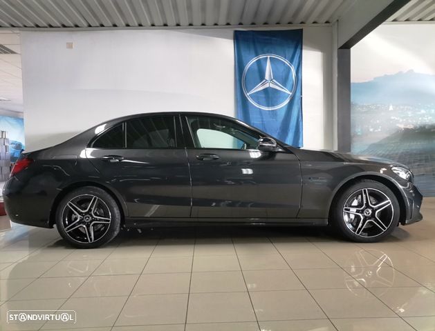 Mercedes-Benz C 300 de 9G-TRONIC AMG Line - 2