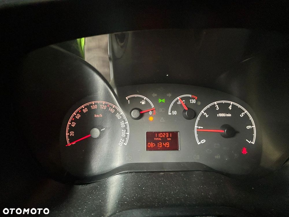 Opel COMBO-D-VAN - 10