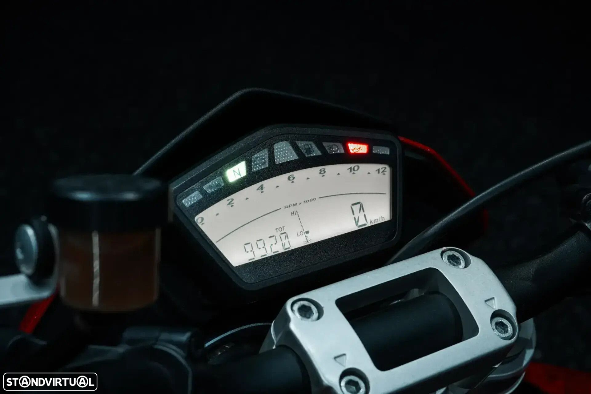 Ducati Hypermotard - 16