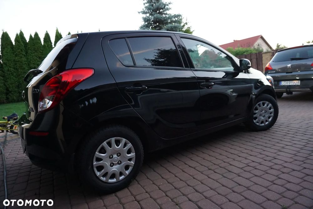 Hyundai i20 - 15