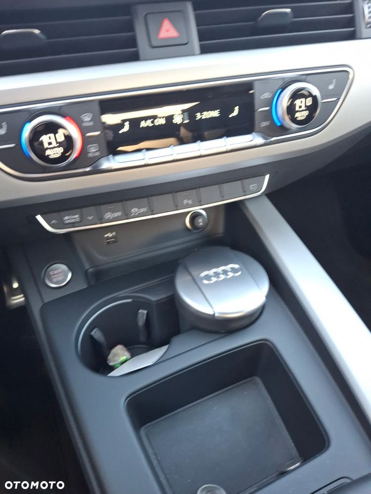 Audi A4 Limousine 35 TFSI mHEV S Line S tronic - 10