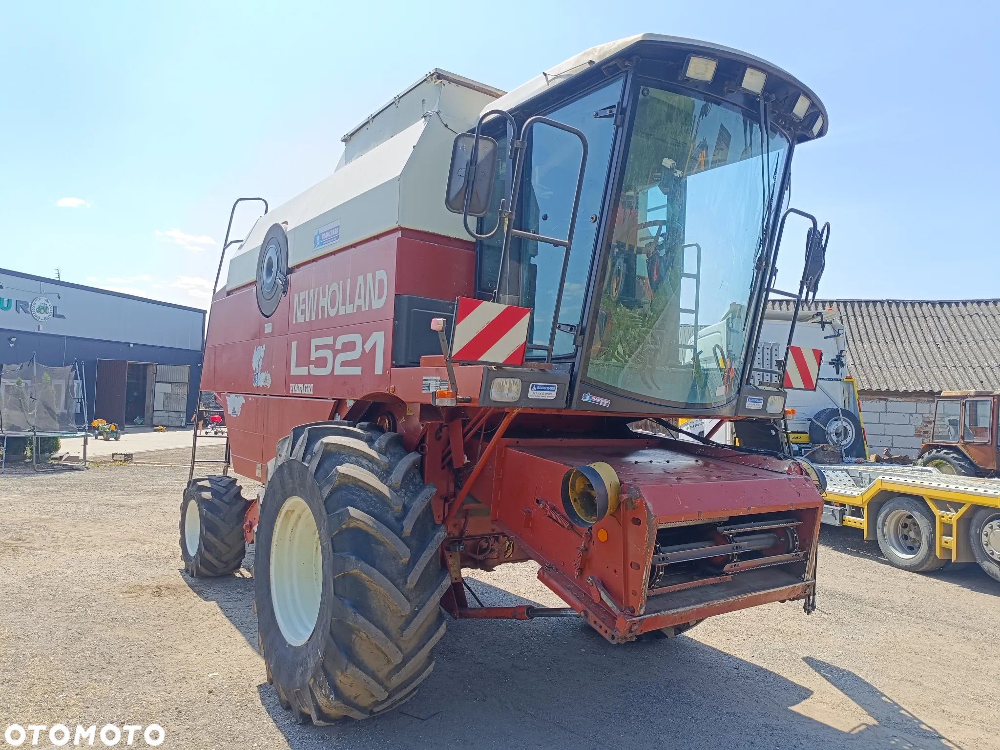 New Holland L521 - 9