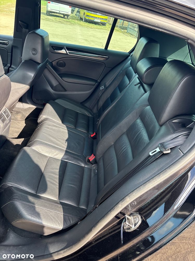 Volkswagen Golf ver-2-0-gti - 6