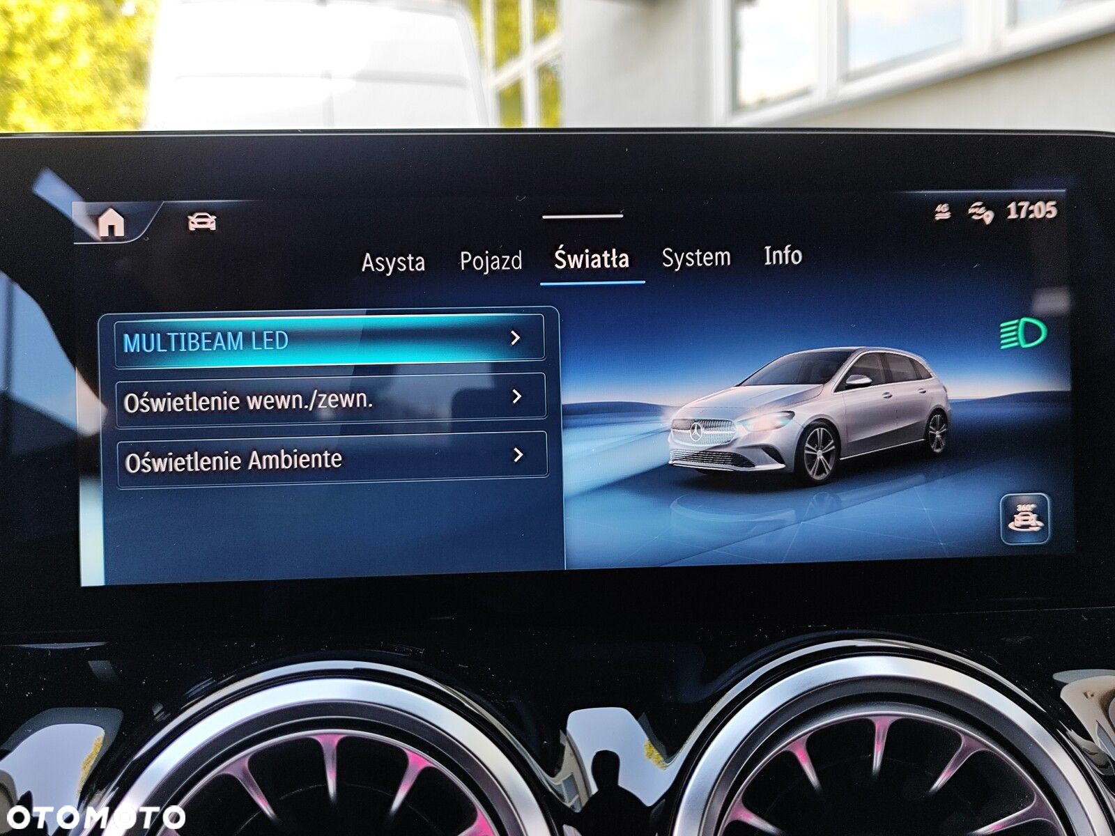 Mercedes-Benz Klasa B 220 4-Matic AMG Line 7G-DCT - 34