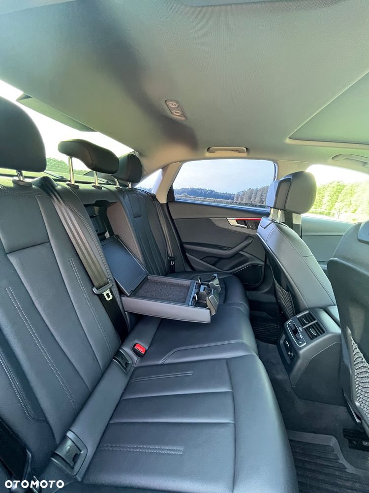 Audi A4 - 8