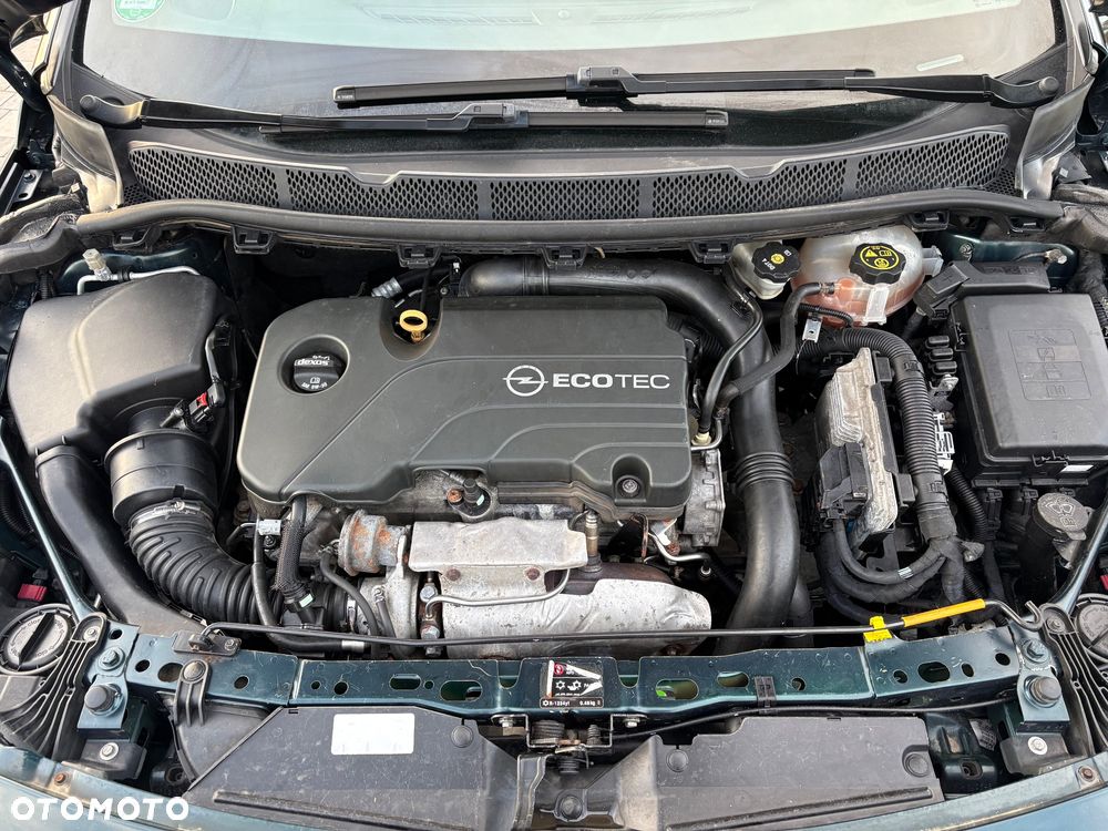 Opel Astra 1.4 Turbo Innovation - 21