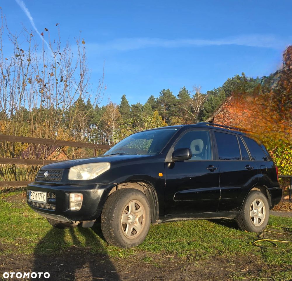 Toyota RAV4 - 4