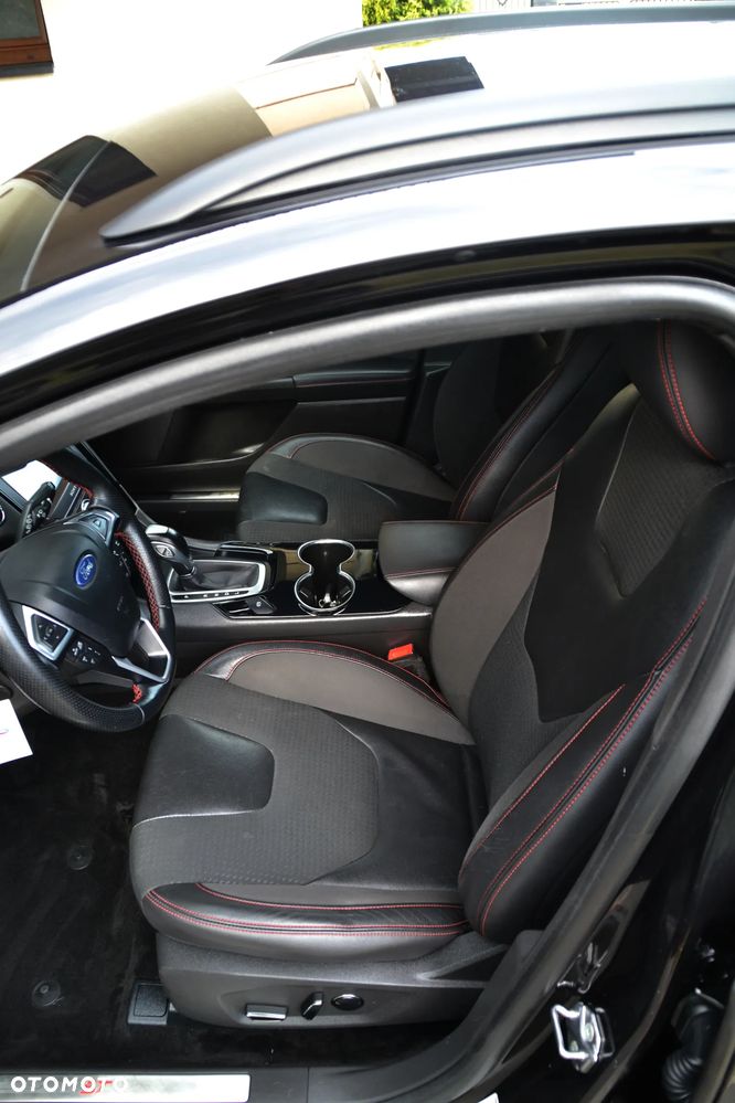 Ford Mondeo 2.0 Ti-VCT Titanium - 27