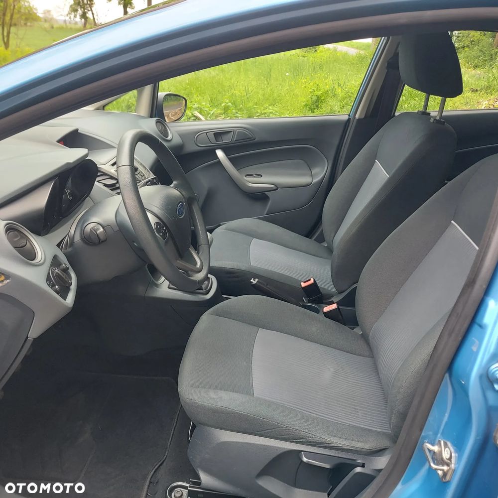 Ford Fiesta 1.25 Ambiente - 15
