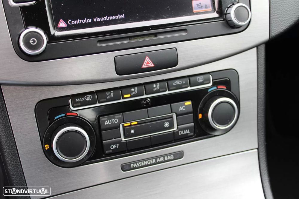 VW Passat 1.6 TDI Confortline - 28