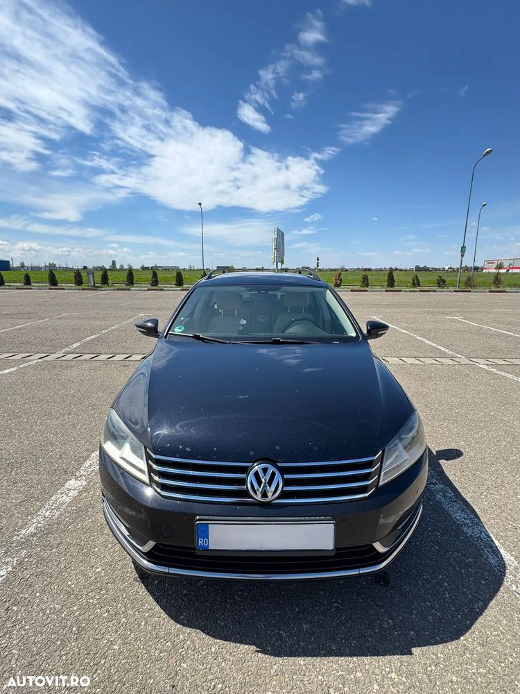 Volkswagen Passat 2.0 TDI Blue TDI Highline - 1