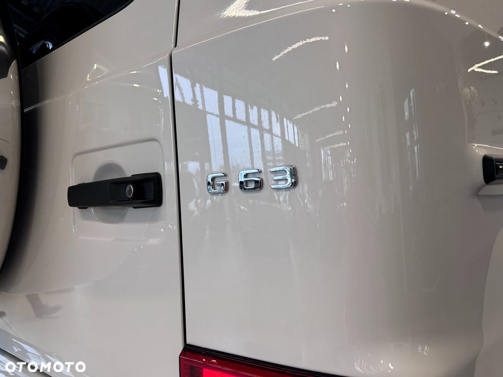 Mercedes-Benz Klasa G AMG 63 mHEV 9G-TCT - 15