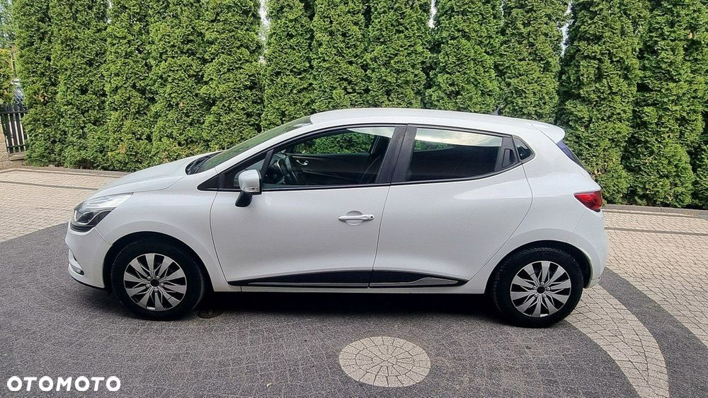 Renault Clio - 6
