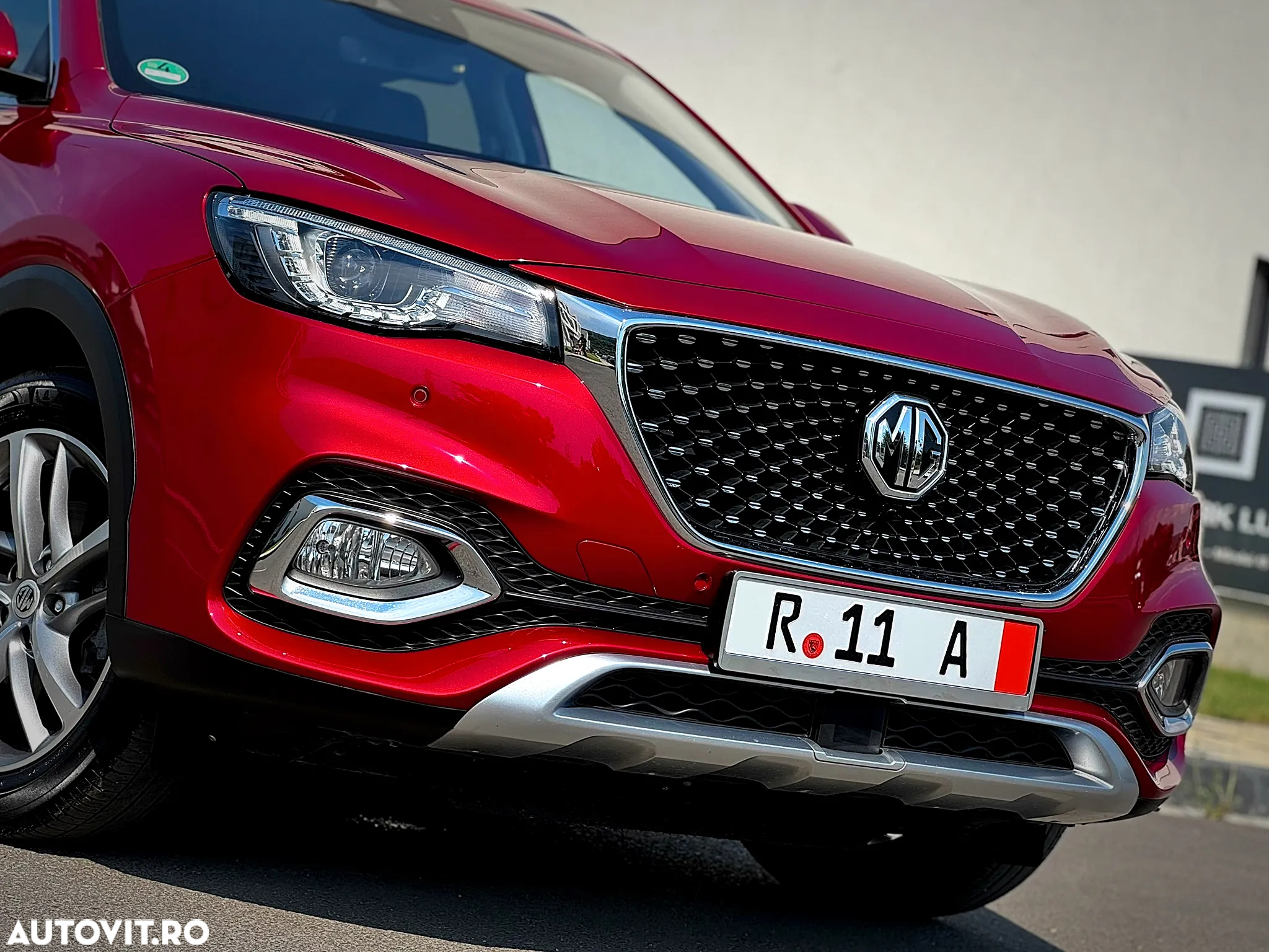MG EHS 1.5 T-GDi AT PHEV Exclusive - 27