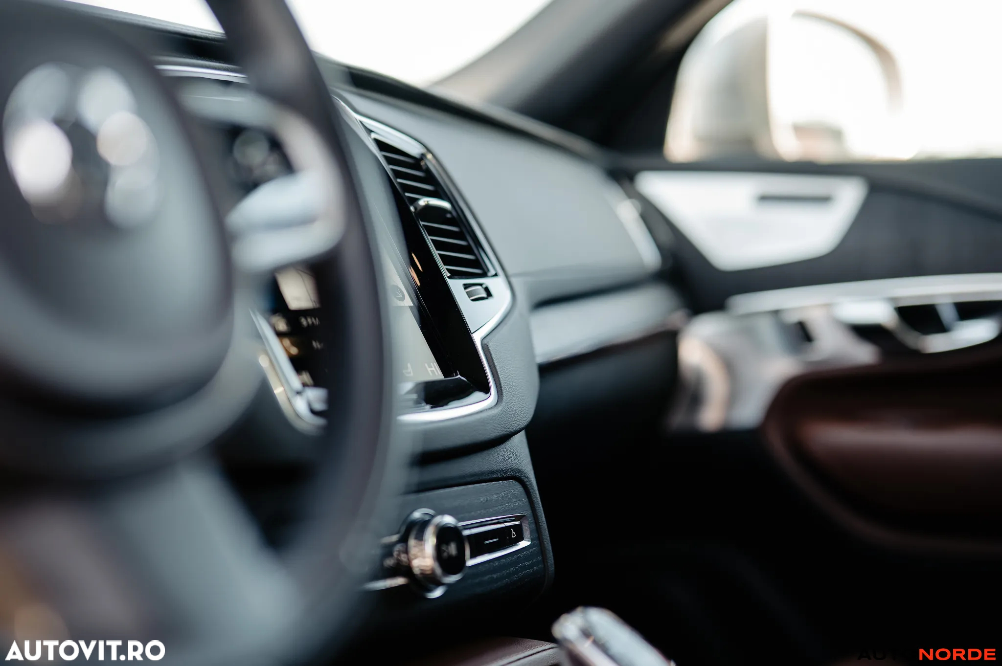 Volvo XC 90 Recharge T8 eAWD Inscription - 39