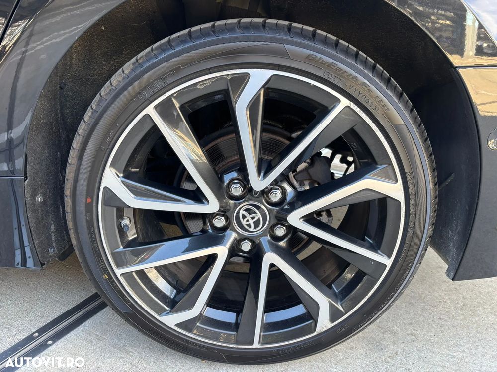 Toyota Corolla ver-2-0-hsd-exclusive - 25