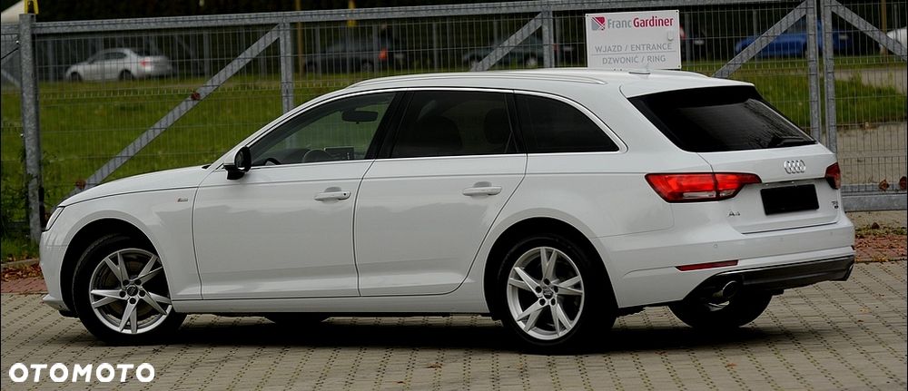 Audi A4 Avant 2.0 TFSI ultra Sport S tronic - 13