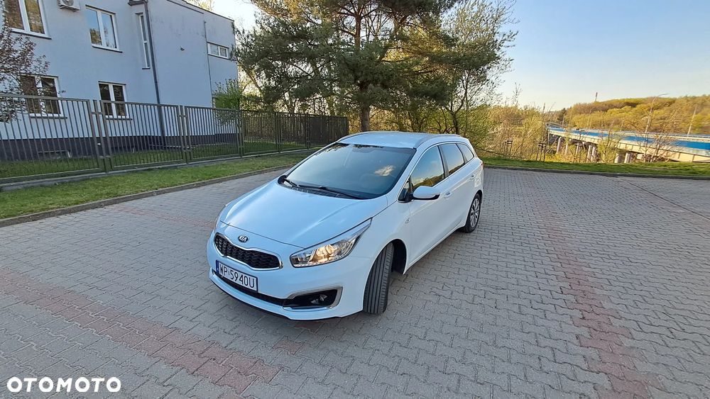 Kia Ceed 1.6 CRDi GT Line - 13
