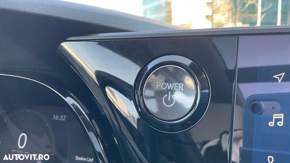 Lexus Seria RX 450h+ E-Four PHEV Luxury Mark Levinson - 23