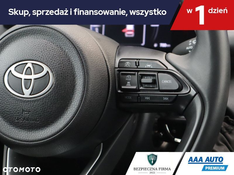 Toyota Yaris Cross - 19