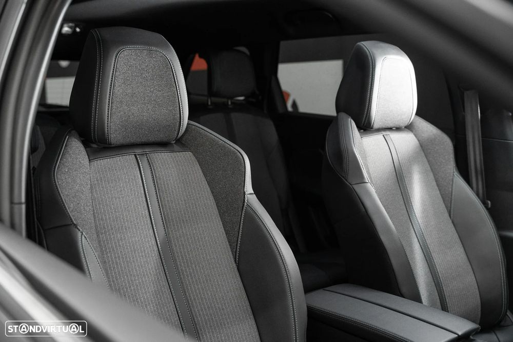 Peugeot 5008 1.5 BlueHDi Allure EAT8 - 20