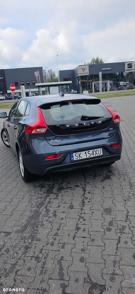 Volvo V40