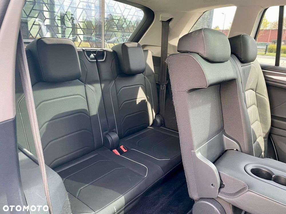 Volkswagen Tiguan - 25