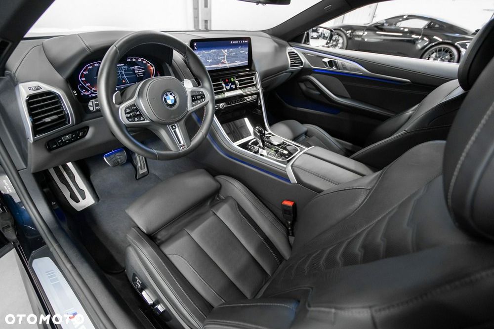 BMW Seria 8 M850i xDrive - 21