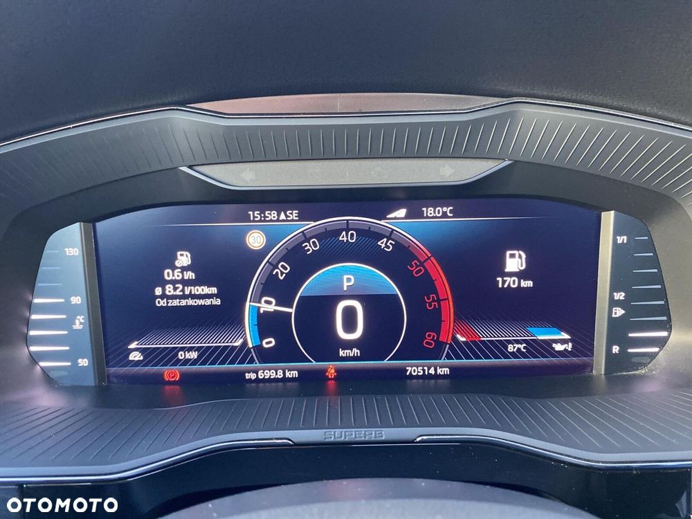 Skoda Superb 2.0 TDI SCR Style DSG - 27