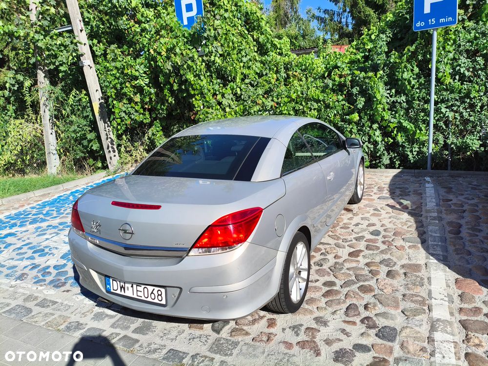Opel Astra 1.8 Cosmo - 3