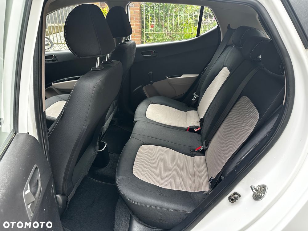 Hyundai i10 - 13