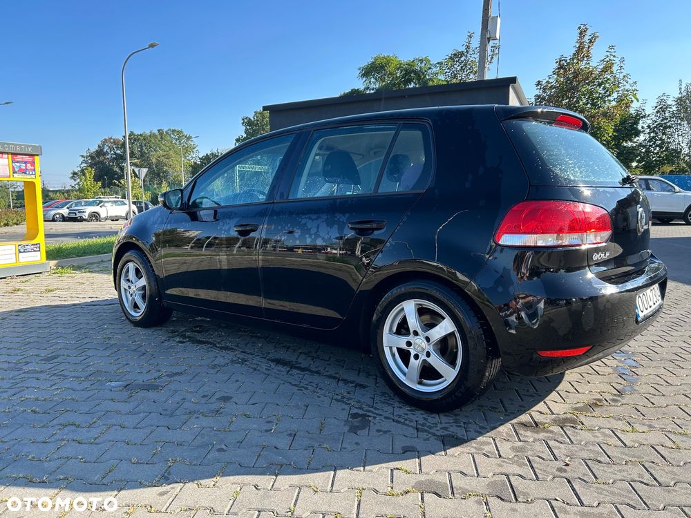 Volkswagen Golf - 5