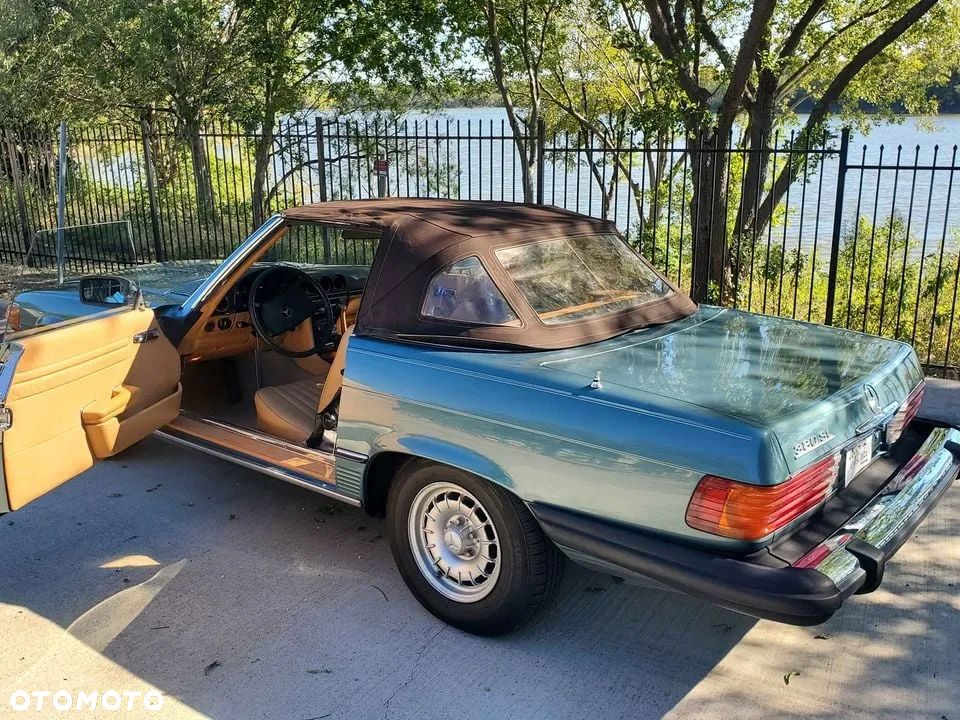 Mercedes-Benz SL - 39