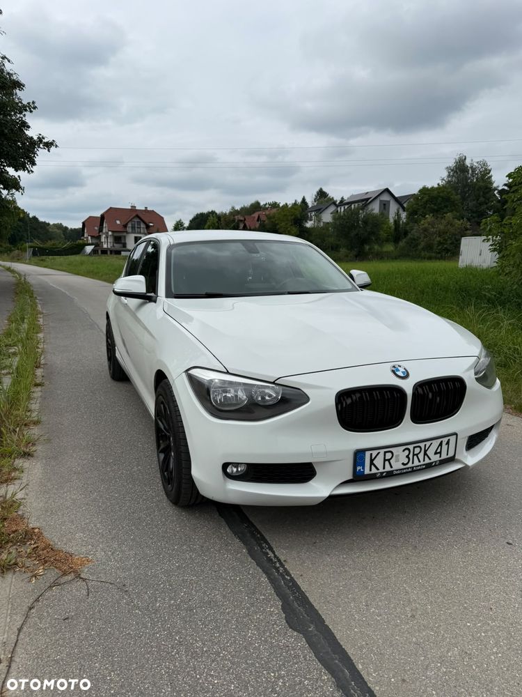 BMW Seria 1 116d - 8