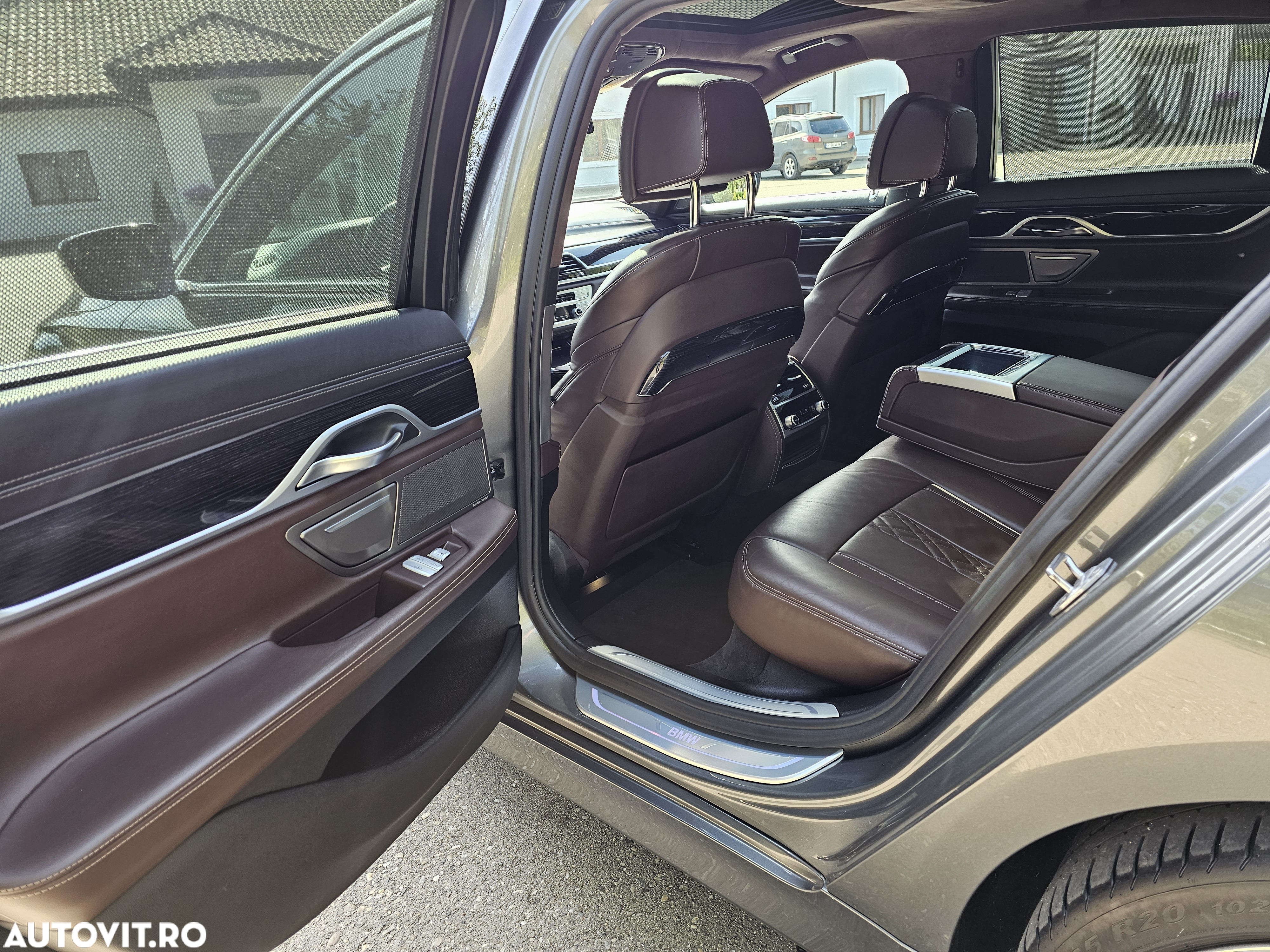 BMW Seria 7 730d - 17