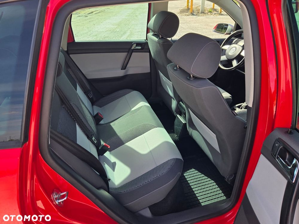 Volkswagen Polo 1.6 CrossPolo - 12