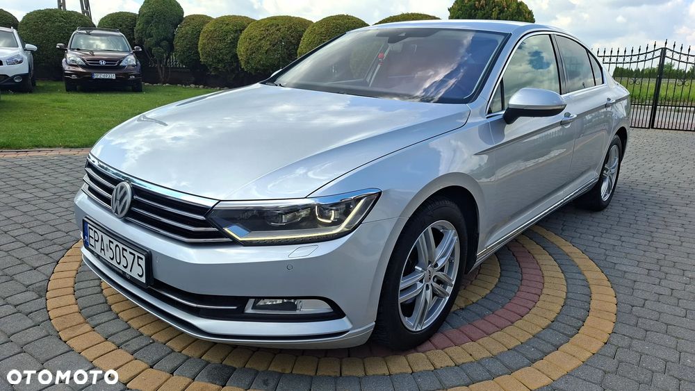 Volkswagen Passat 2.0 TDI (BlueMotion Technology) DSG Highline - 2